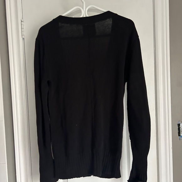 American Eagle Outfitters Black Cardigan 4 buttons - Picture 4 of 4